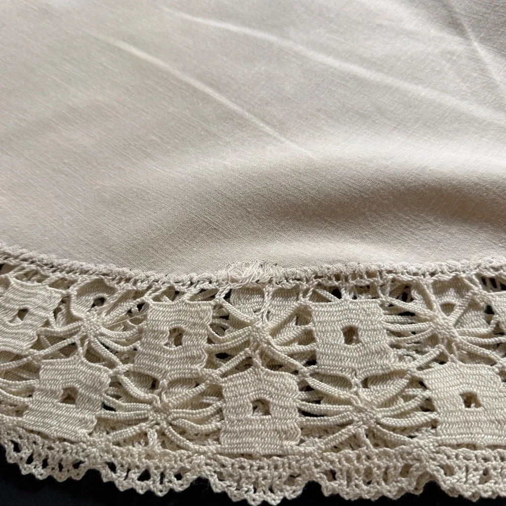Vintage Oval Linen Tablecloth Crochet Lace Trim Cream Beige 39x42 Inch